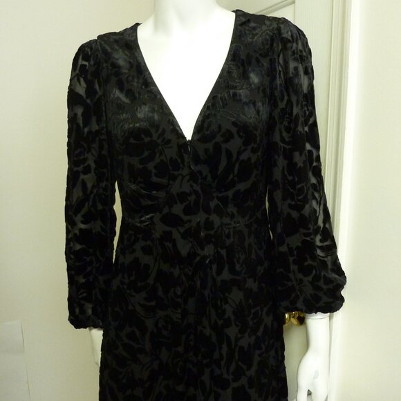 Johnny Was Wynnter Silk-Blend Midi Dress - Picture 4 of 7